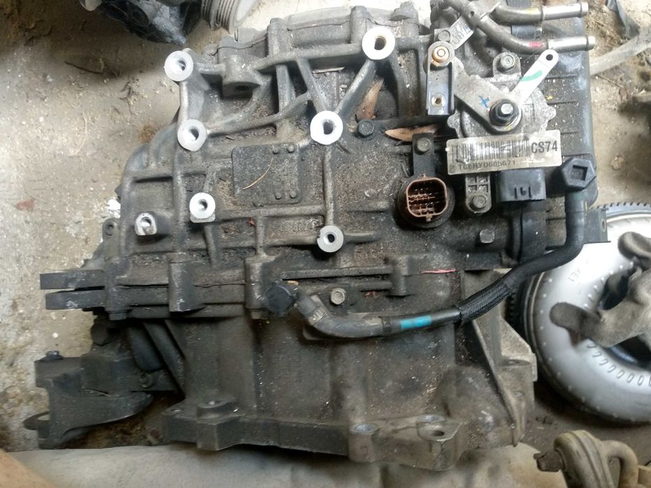 Коробка автомат Jeep Patriot 2.4 передний привод 2015год