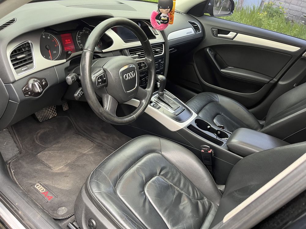 Продам Audi a4b8