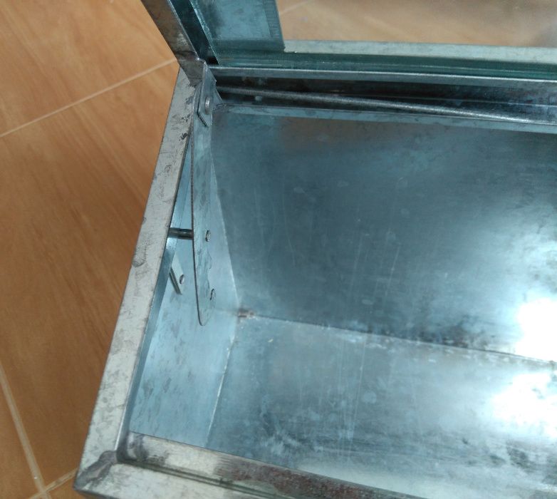 Mini estufa, promoção Kinder 2008