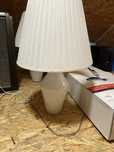 Lampy nocne biale