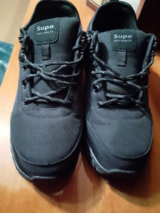 Кроссовки утепленные