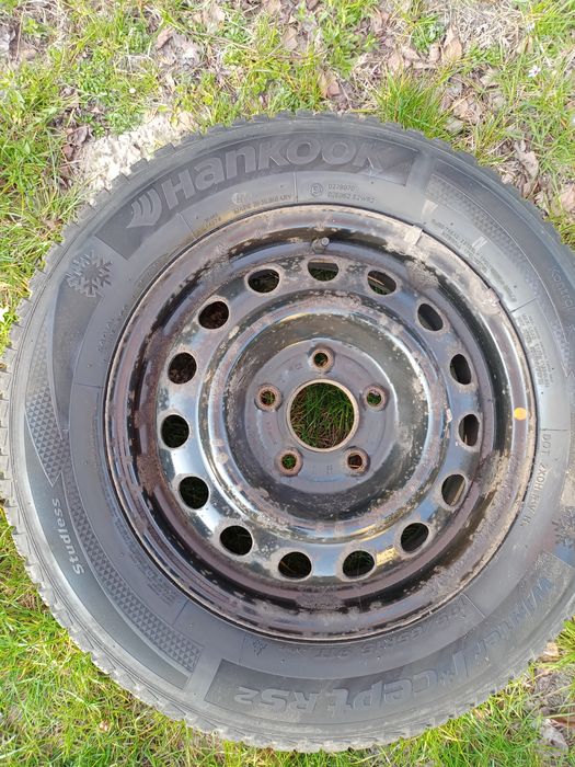 A 4 opony Hankook Winter Icept RS2 195/65 R 15  Felgi stalowe  Hyundai