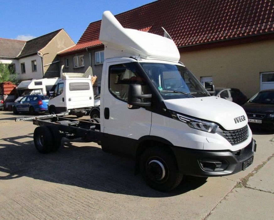 Iveco Daily 72-180 72C18 Rama do zabudowy 70C Hi-Matic 65C 50C 35C dowolna zabudowa FULL LED  Import Niemcy Super STAN WYWROT Kiper Wywrotka Skrzynia kontener