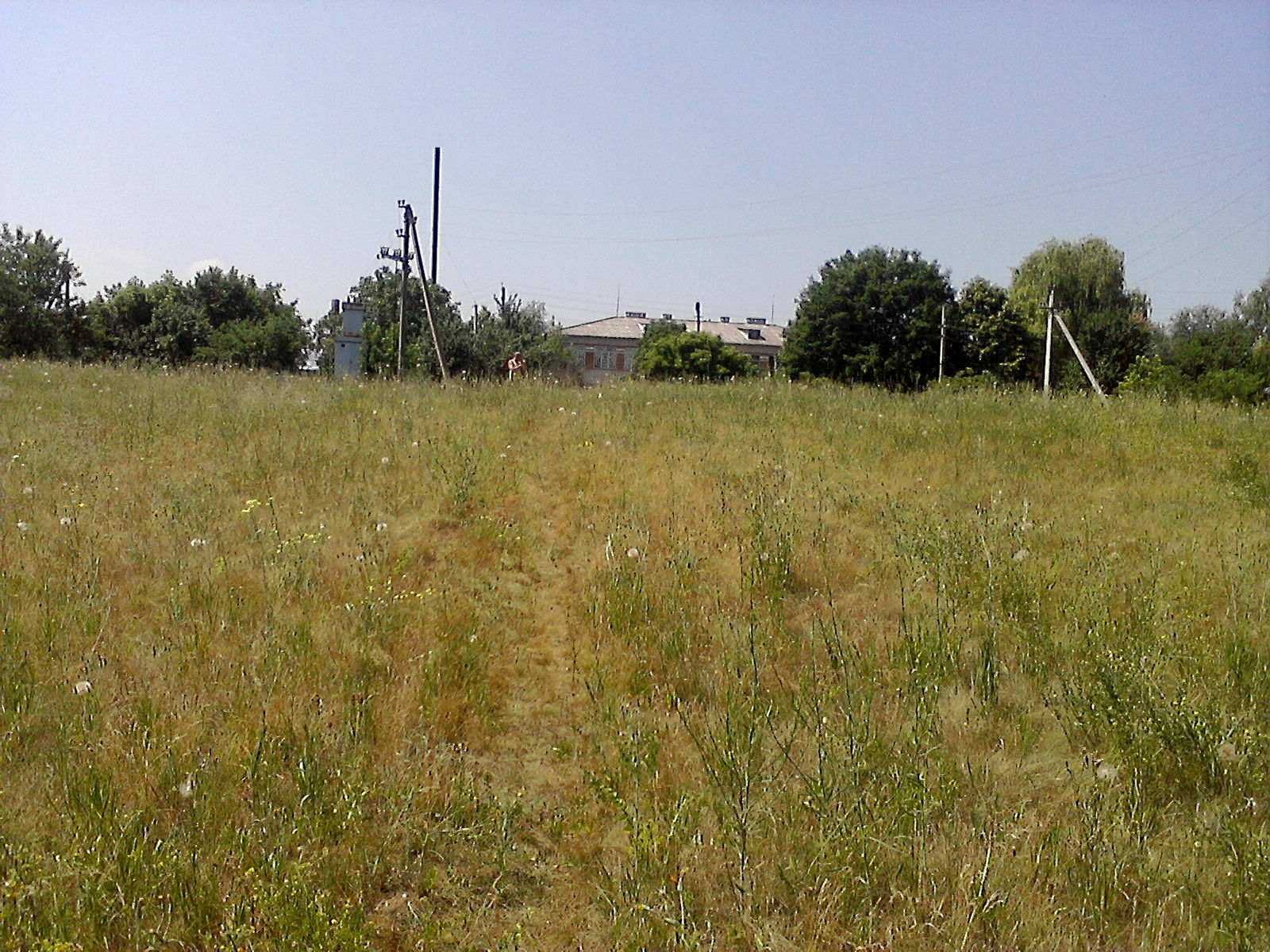 Продам земельну ділянку під забудову в центрі села Шульгівка