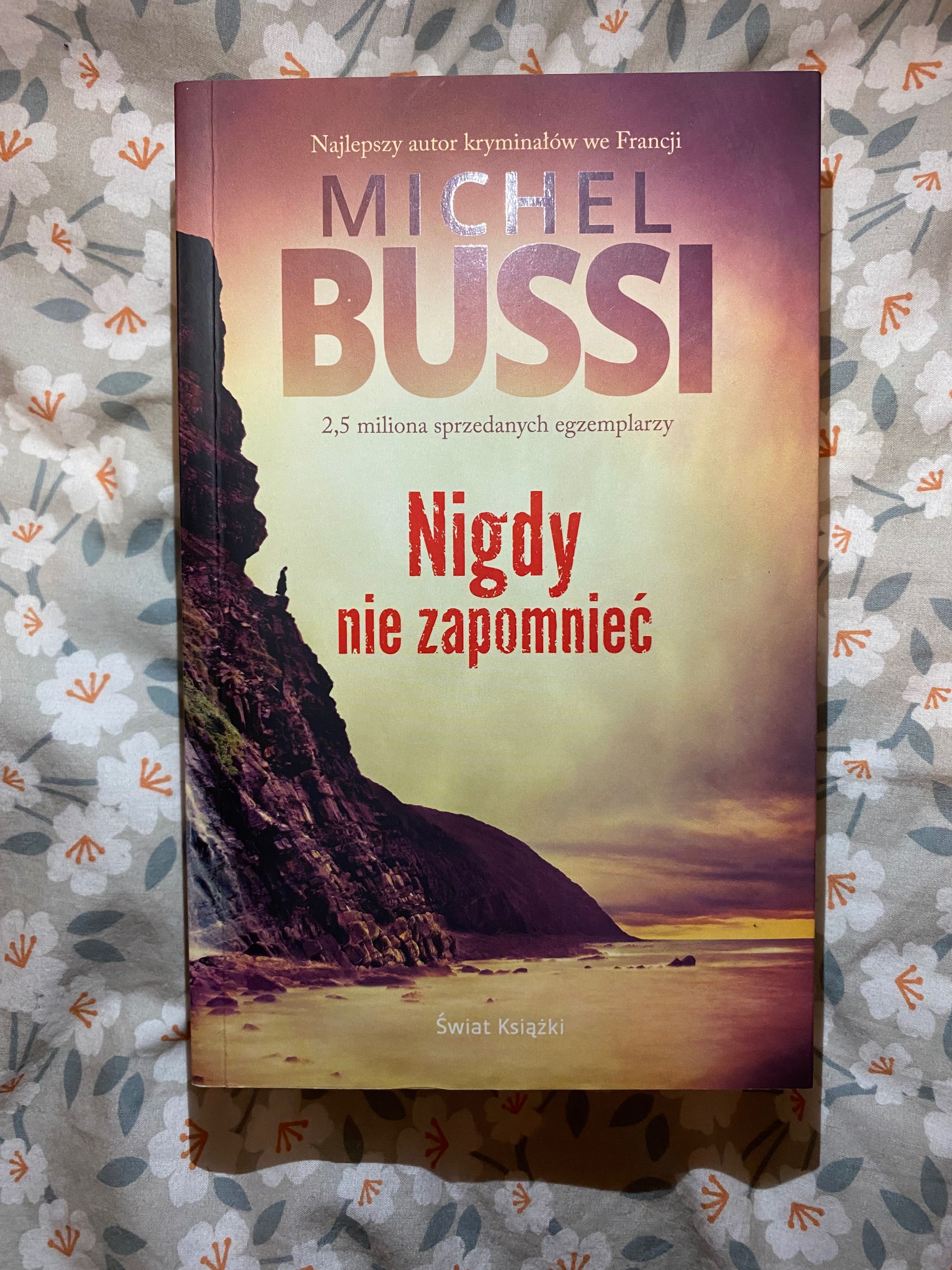 Książka "Nigdy nie zapomnieć" Michel Bussi