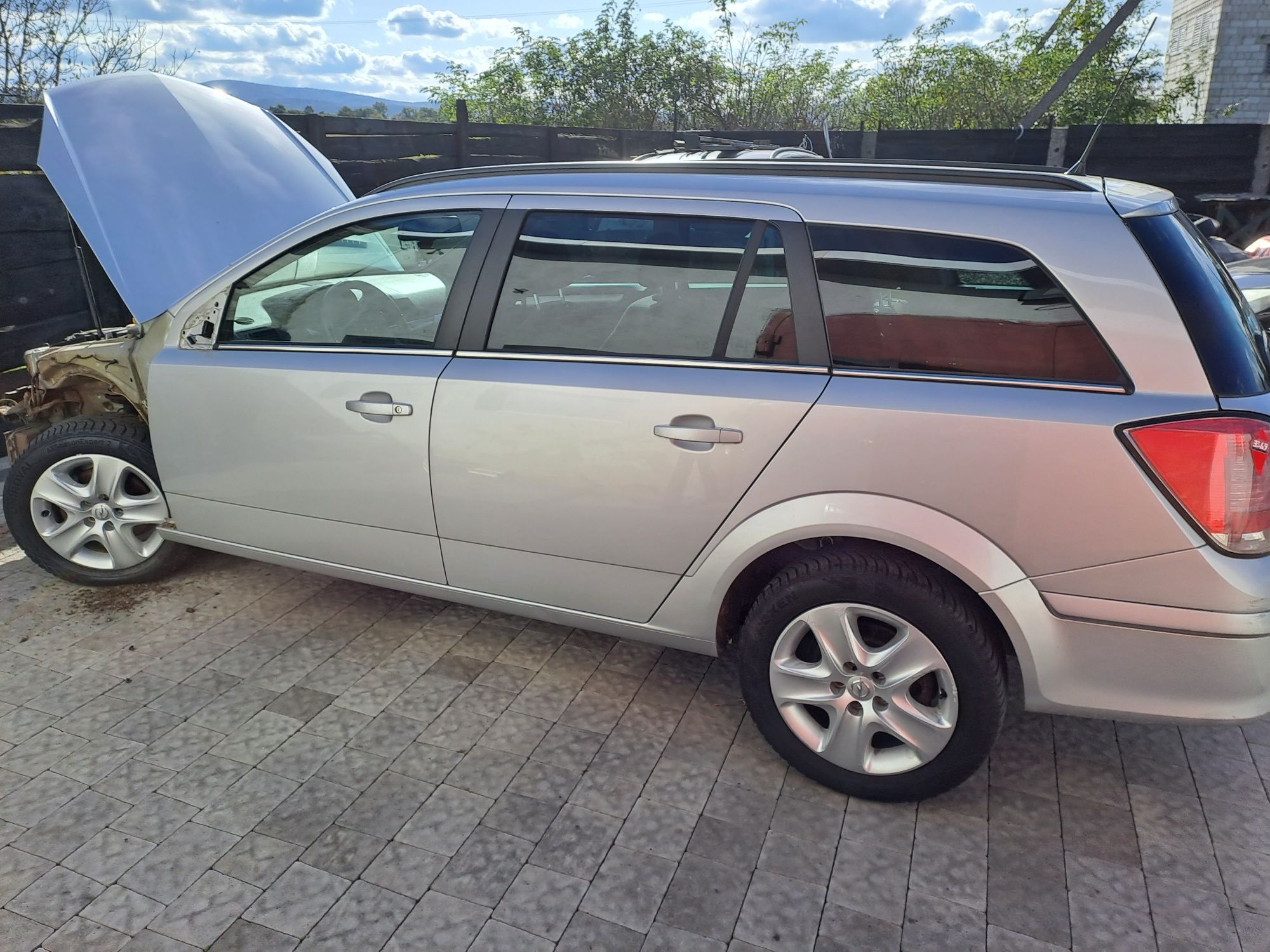 Авторозбірка Opel Astra H Zafira B Tourer Опель Астра Н ШРОТ розборка
