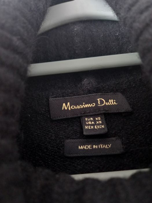 Massimo Dutti golf wełna czarny luźny sweterek z golfem asymetryczny