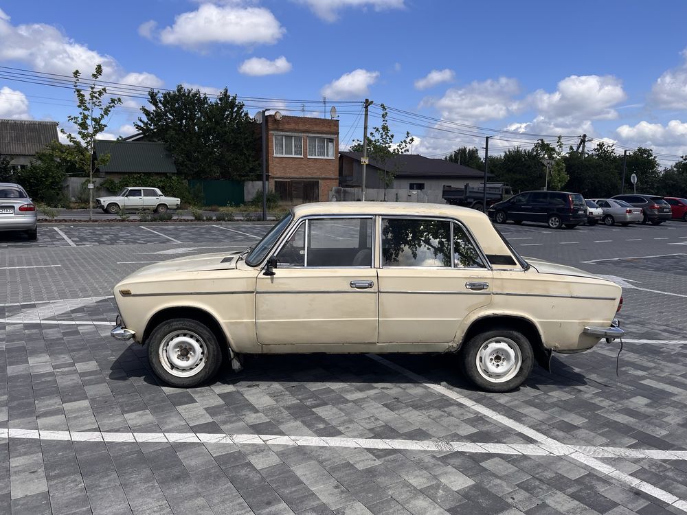 Продам Жигуля ВАЗ 2103