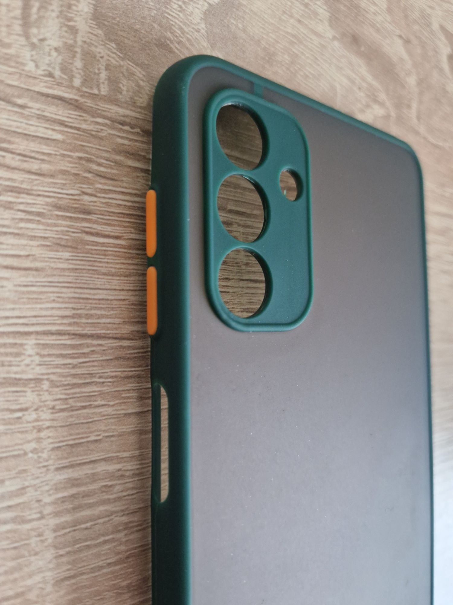 Etui Vennus Color Button Bumper do Samsung Galaxy A13 5G/A04S Zielony