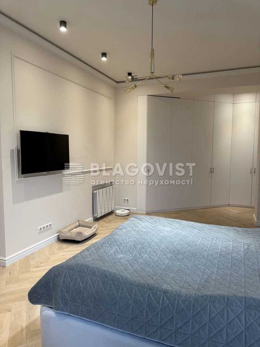 Продаж 2-х кімн кв-ри вул.Антонова Авіаконструктора, 2/32 к1 Сталінка