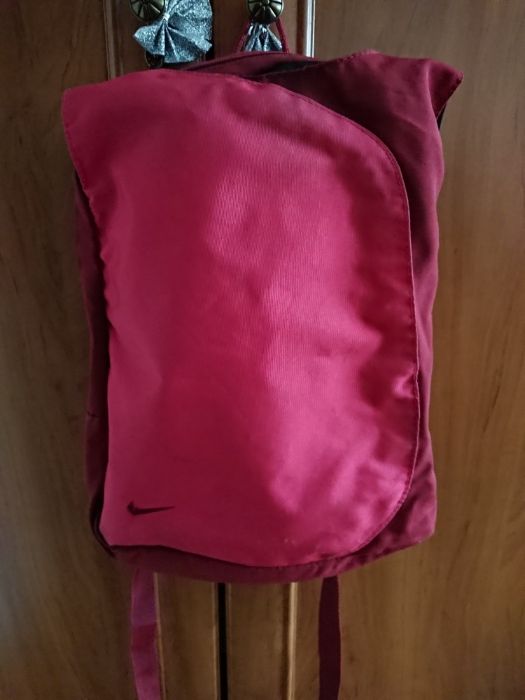 Śliczny Plecak z Nike!!!