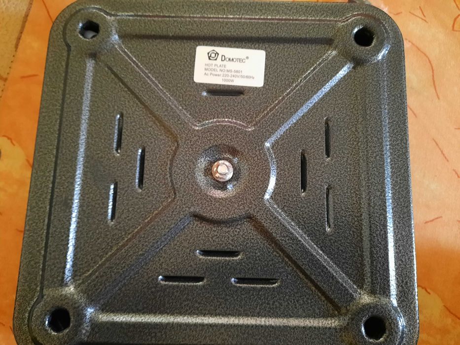 Плита  нова у коробцi з інструкцією