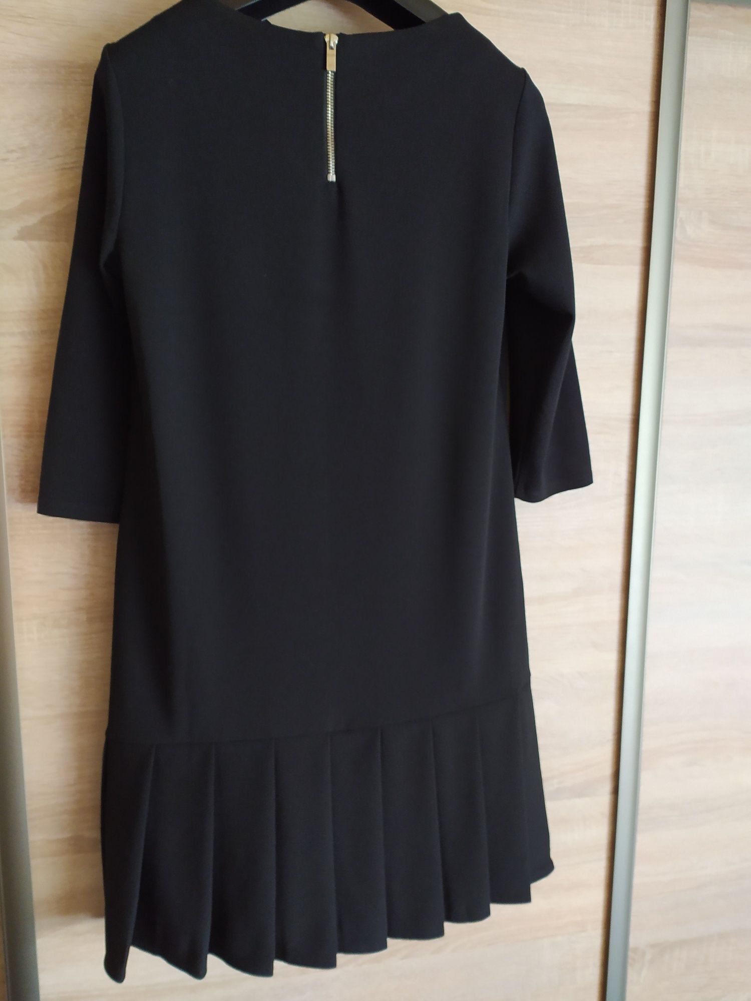 Sukienka Reserved M mała czarna
