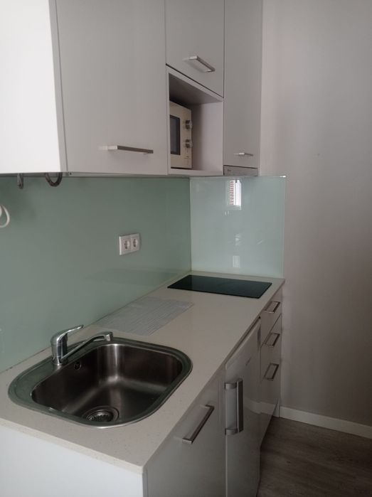 Estúdio Junto Faculdades - 1 Pessoa