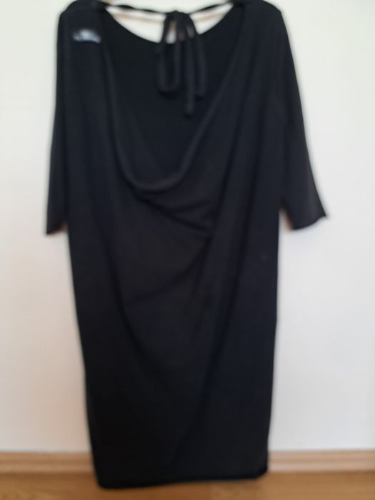 Sukienka czarna z dekoltem na plecach by Insomnia M-ka