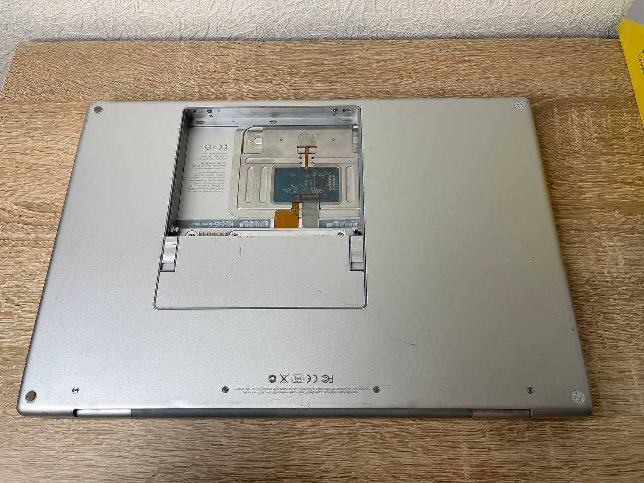 Ноутбук Apple MacBook Pro 15" A1150 раритет в доброму стані