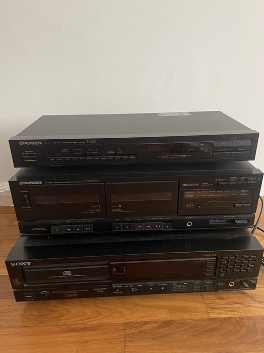 Aparelhagem imcompleta, 3 modulos afuncionar.