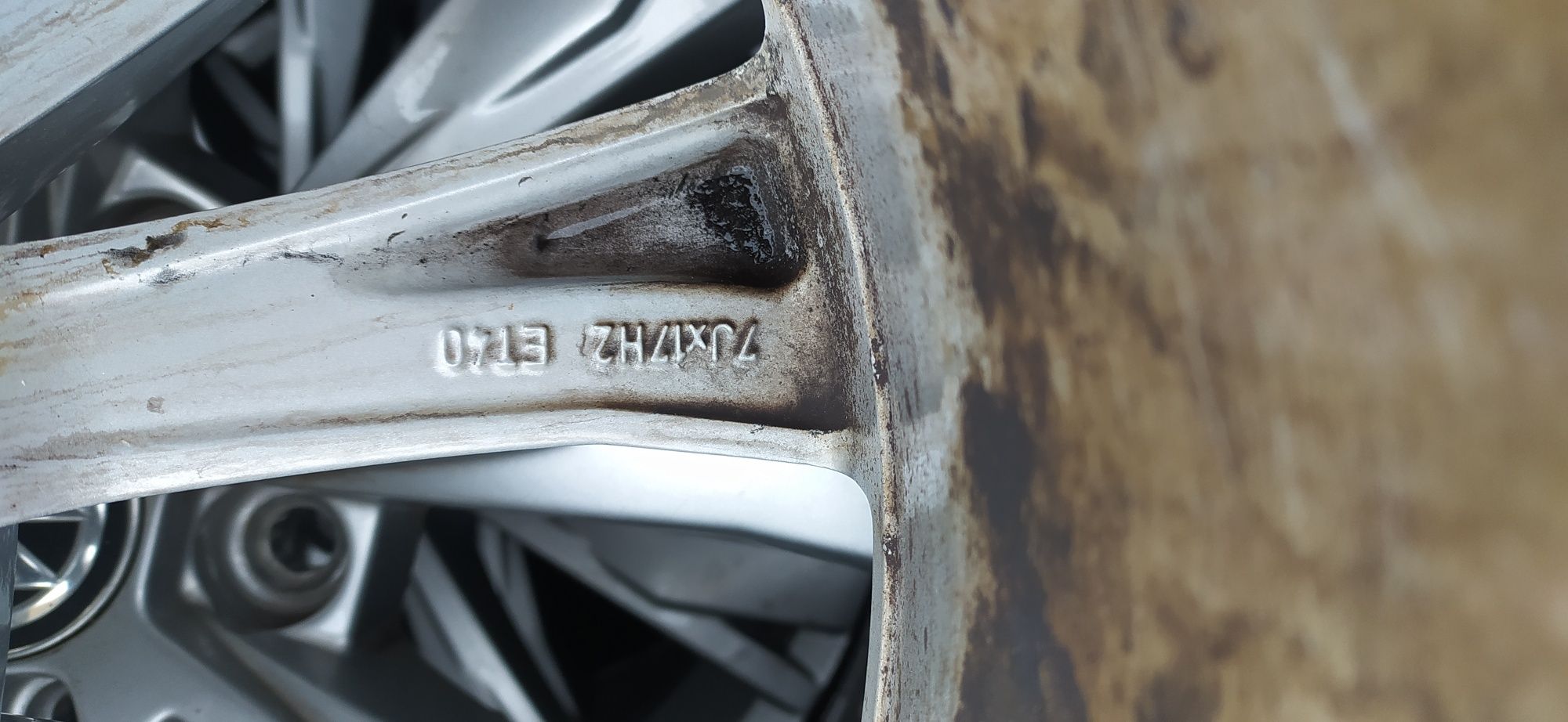 Alufelgi koła Volkswagen rozstaw śrub 5 x 112 17 cali