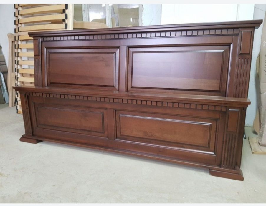 Акція! Продається ліжко з тумбами!