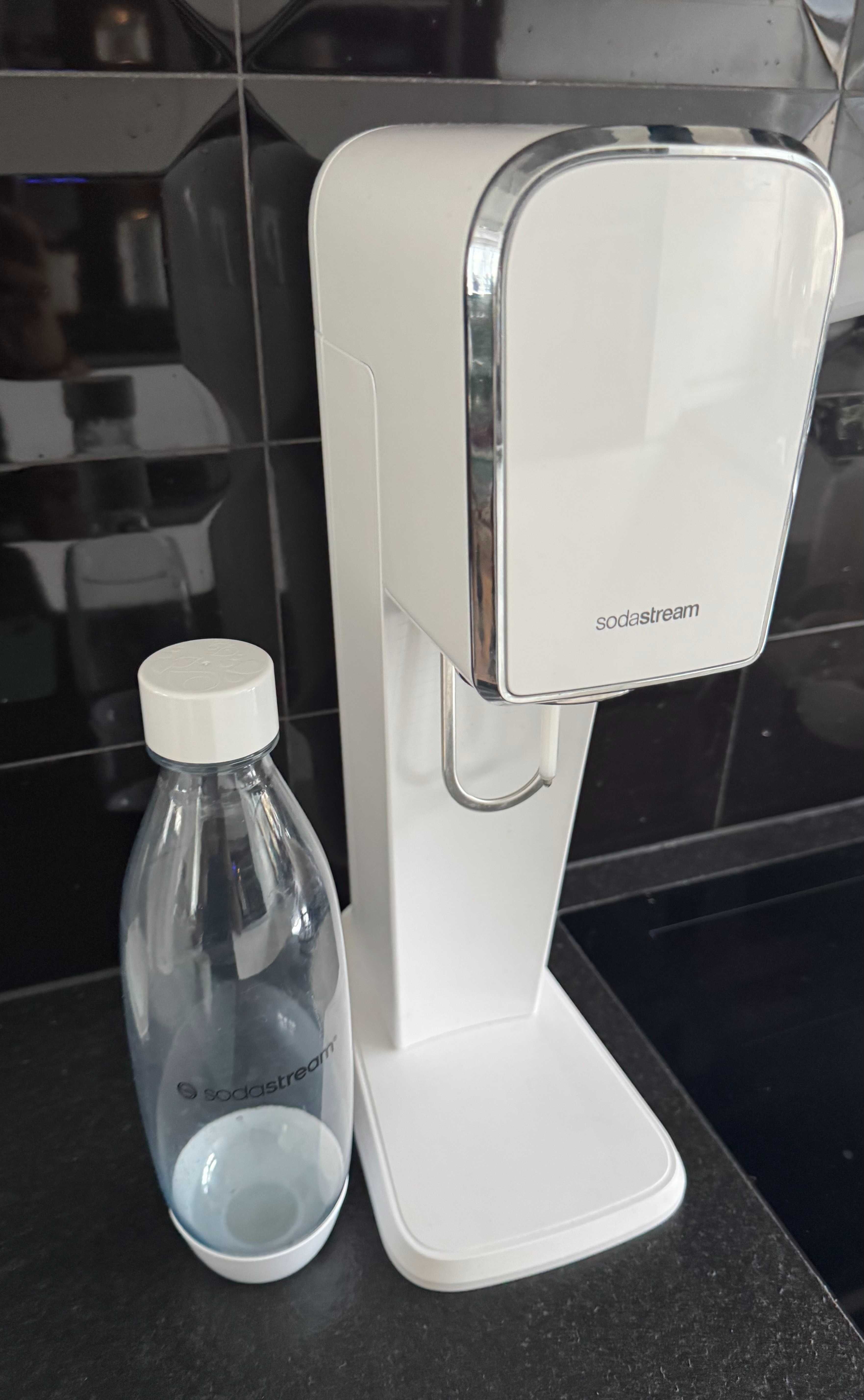 Saturator soda stream biały +butelka