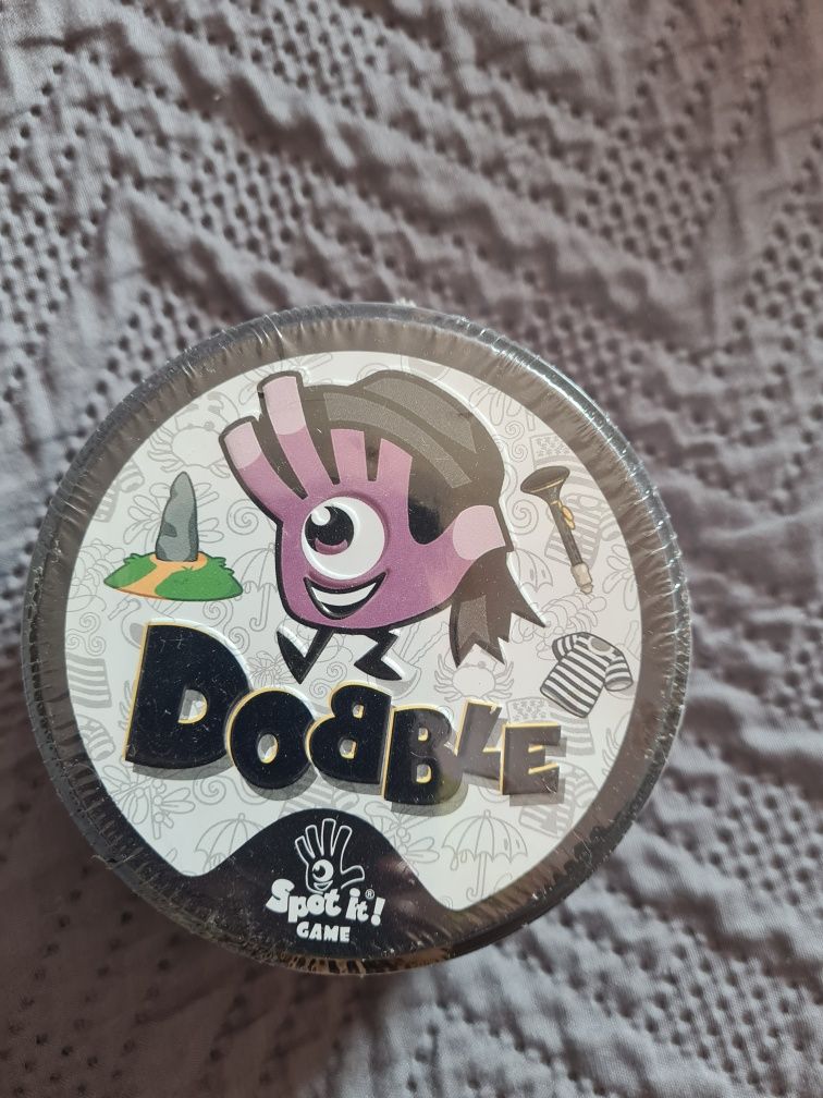 Dobble gra towarzyska