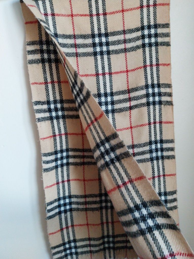 Beżowy brązowy szalik w kratę szal w kratę