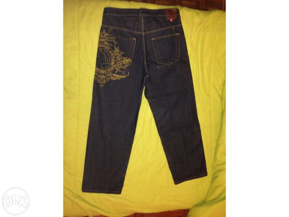 Vendo calça jeans da marca bullroot