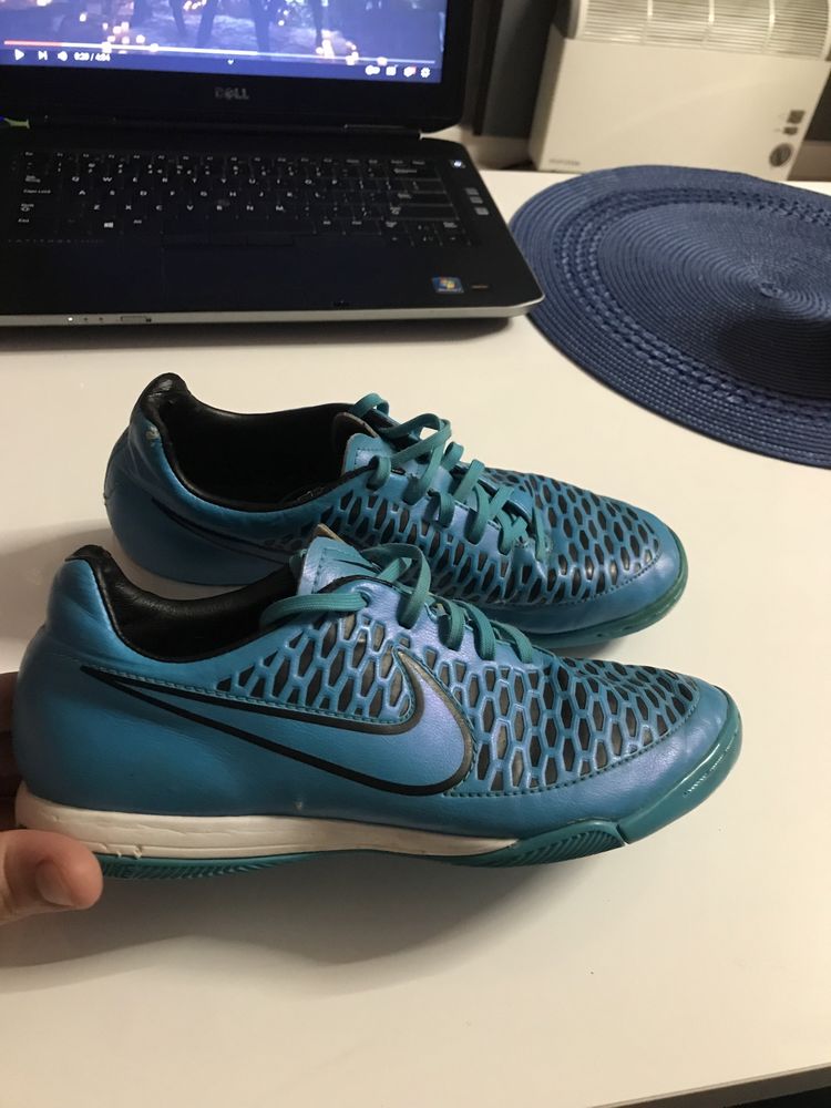 buty piłkarskie Nike Magista 36 rozmiar