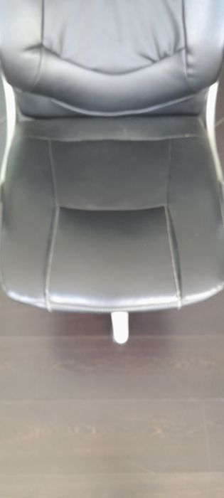 Cadeira Gaming com 5 rodas