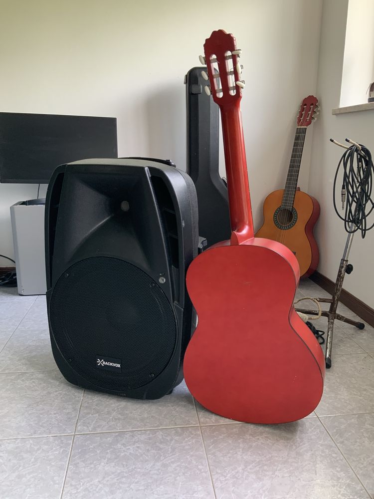 Coluna Backvox com bateria, 15’’ 160w