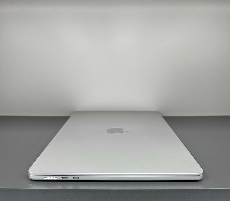 Macbook Air 15” 2024 (2025 випуск) (M3 /24gb/1000 ssd) НОВИЙ TR96684SV