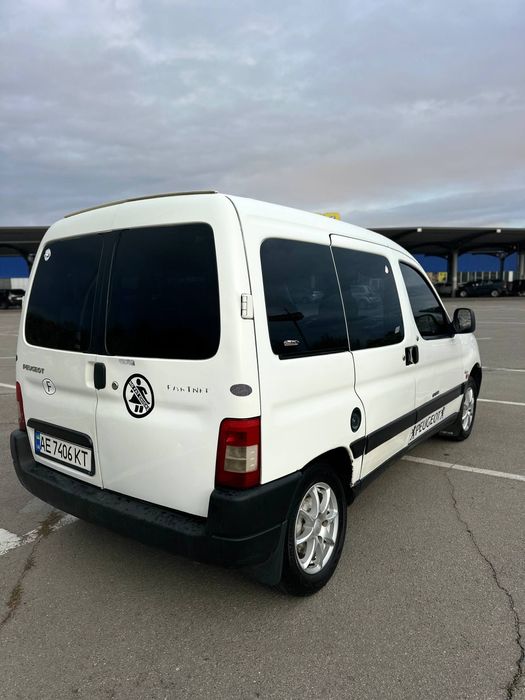 Продам Peugeot Partner