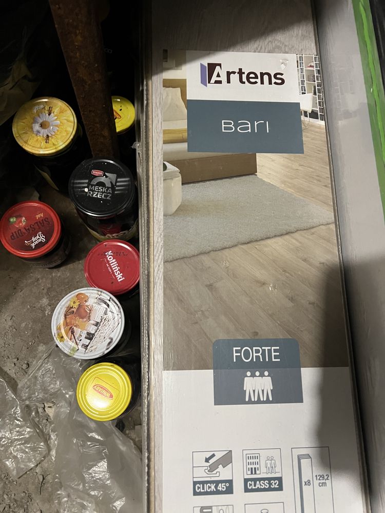 Sprzedam Panele podłogowe laminowane
