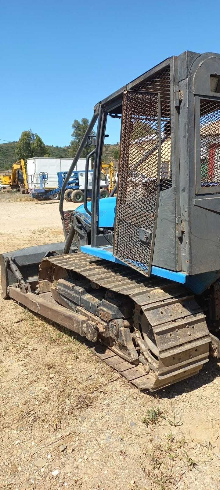 Trator rastos Landini Trekker 105