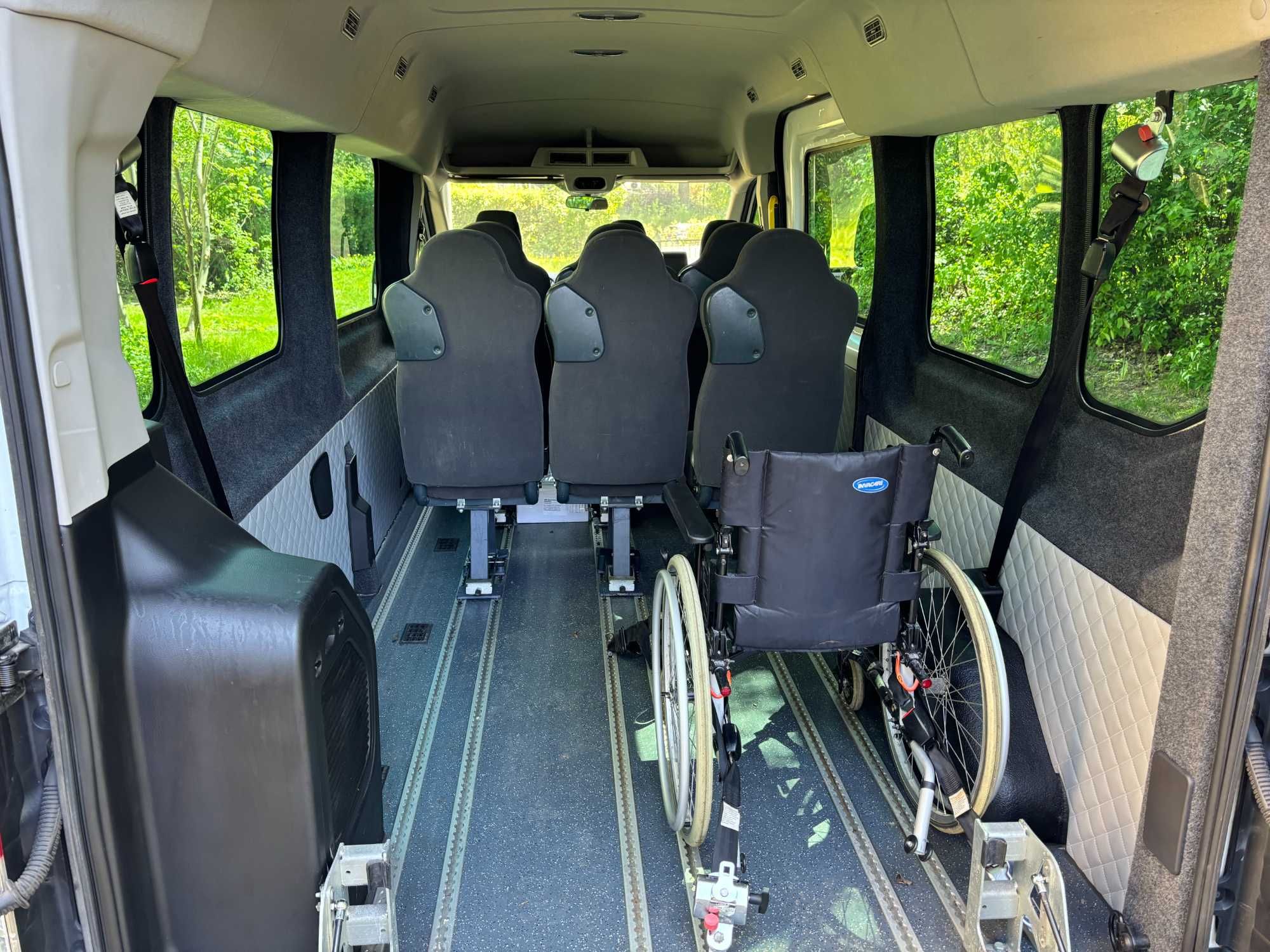 Ford Transit 2015 BUS Przewóz osób niepełnosprawnych 9 os. do 6 wózków