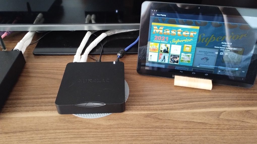 Streamer Auralic Aries Mini, DAC, 500GB SSD,  zasilacz ULPS Tomanek