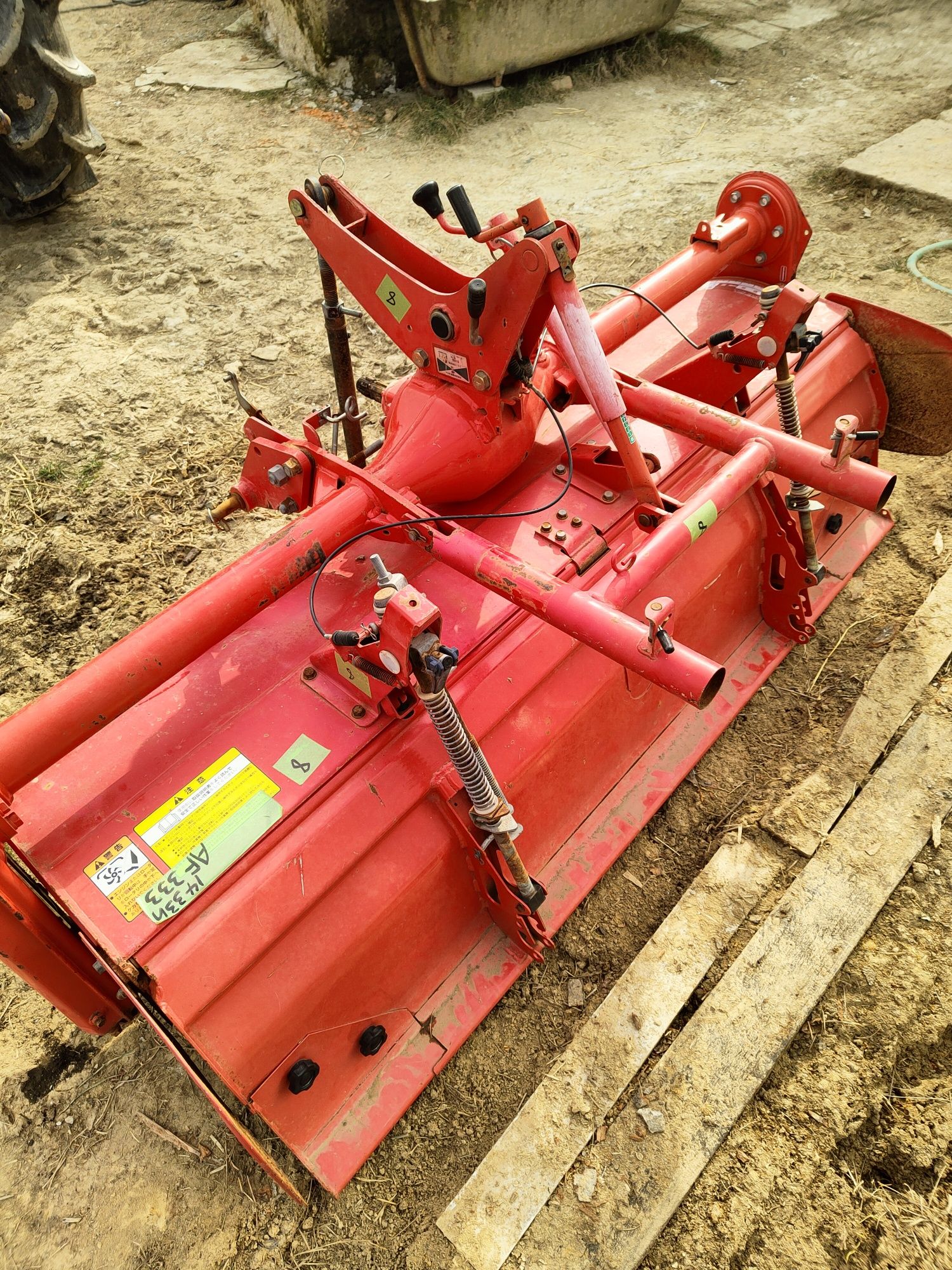 Японський трактор YANMAR AF 333