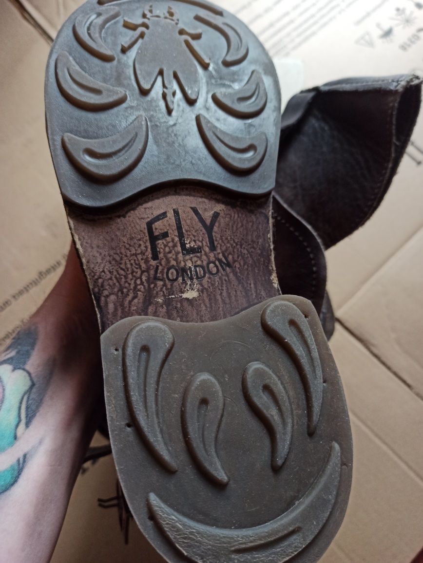 Ботинки -полусапоги Fly London