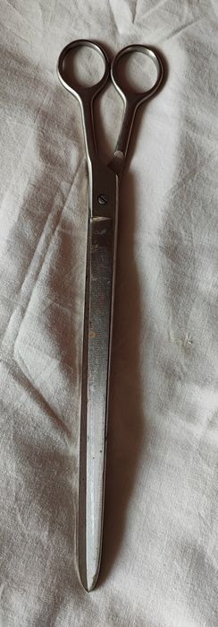 Набор стальных ножниц для шитья