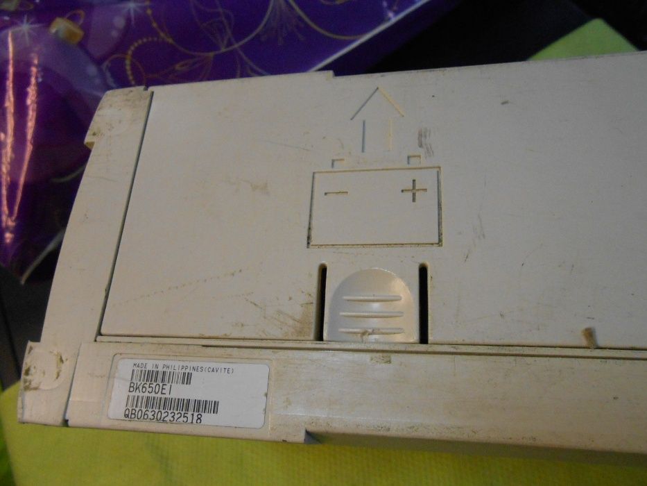 Источник бесперебойного питания APC Back-UPS CS 650VA