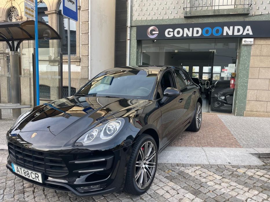 Porsche Macan Turbo PDK