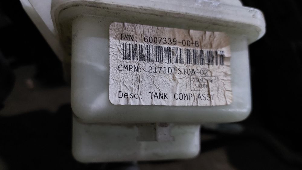 Tesla Model S бачек расширительный бачок помпа тосола патрубок разбор