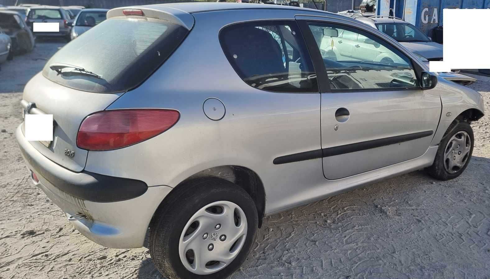 Para peças Peugeot 206 1.9 D ano 2000