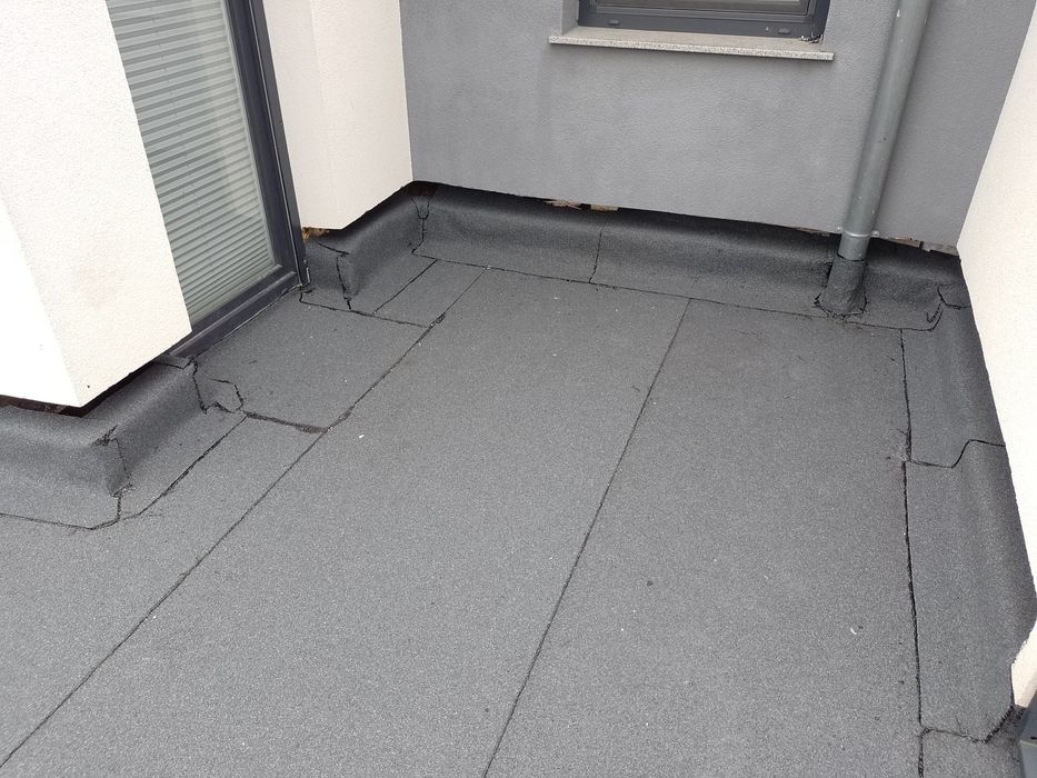 Dekarskie uslugi krycie dachów naprawa remont dekarz  dach taras