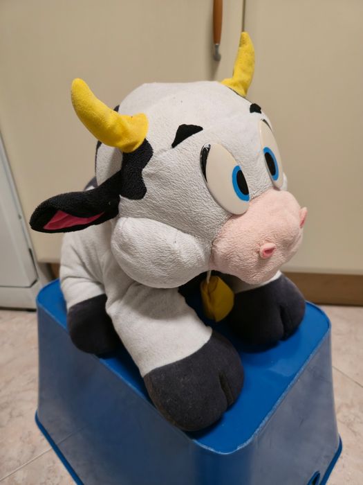 Vaca de peluche 7€