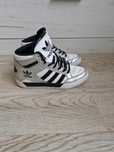 Высокие кроссовки хайтопы Adidas