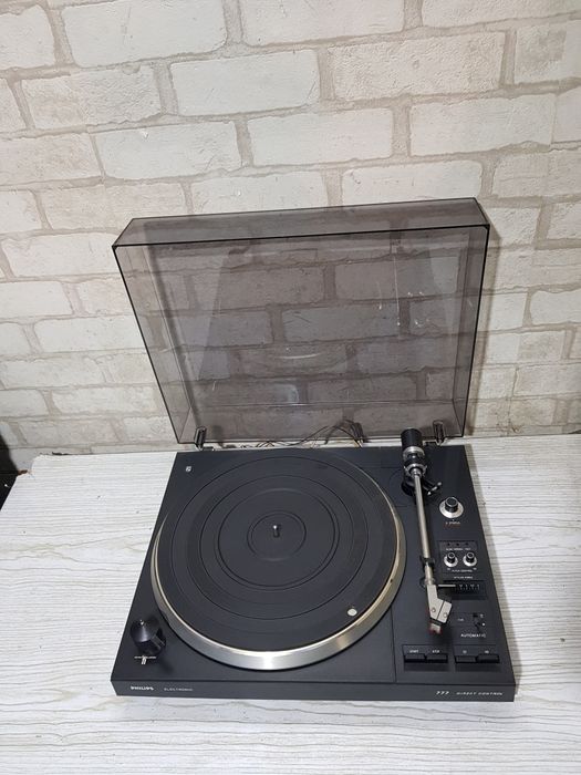 Вініловий програвач/виниловый проигрыватель  Philips AF 777 б/у з Німе