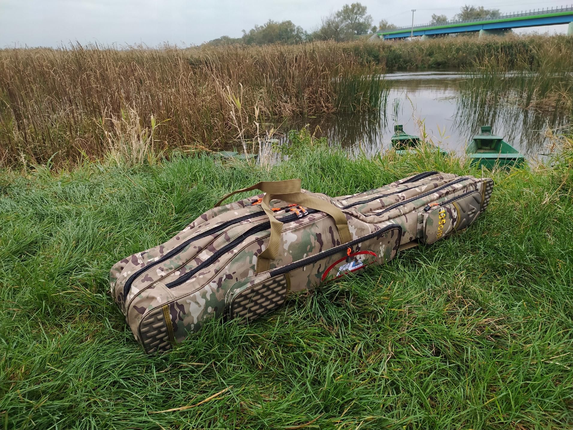 Pokrowiec wędkarski torba na wędki moro 135 cm 3 komory FL