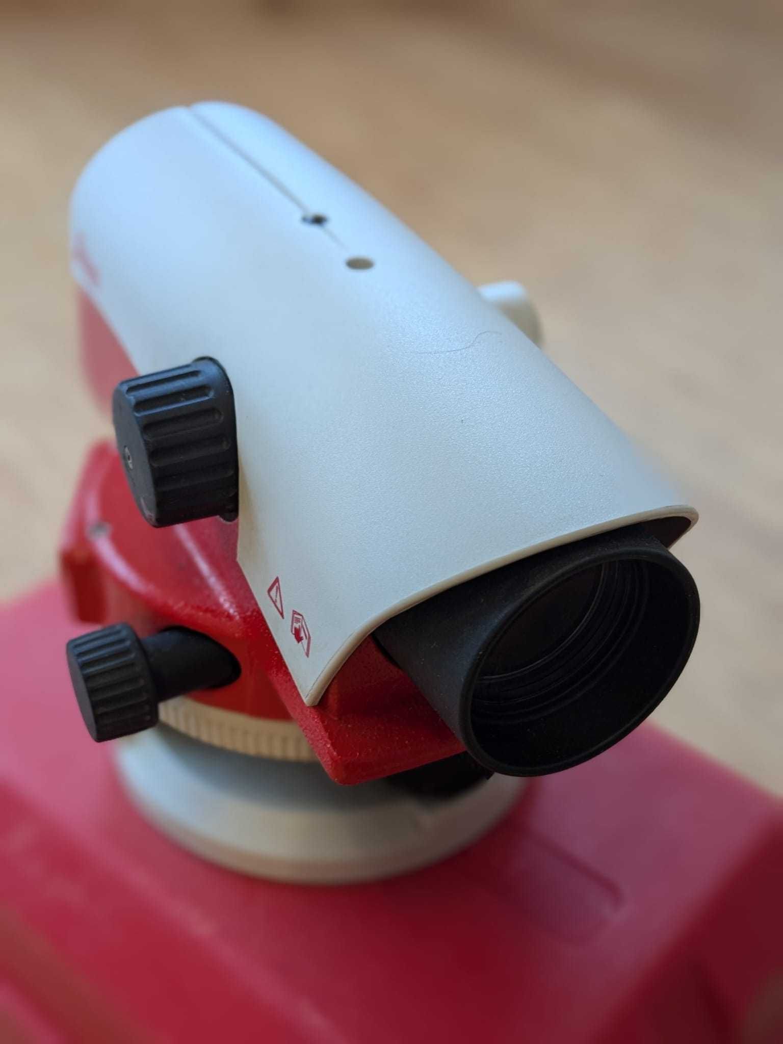 Leica NA 724 - niwelator optyczny