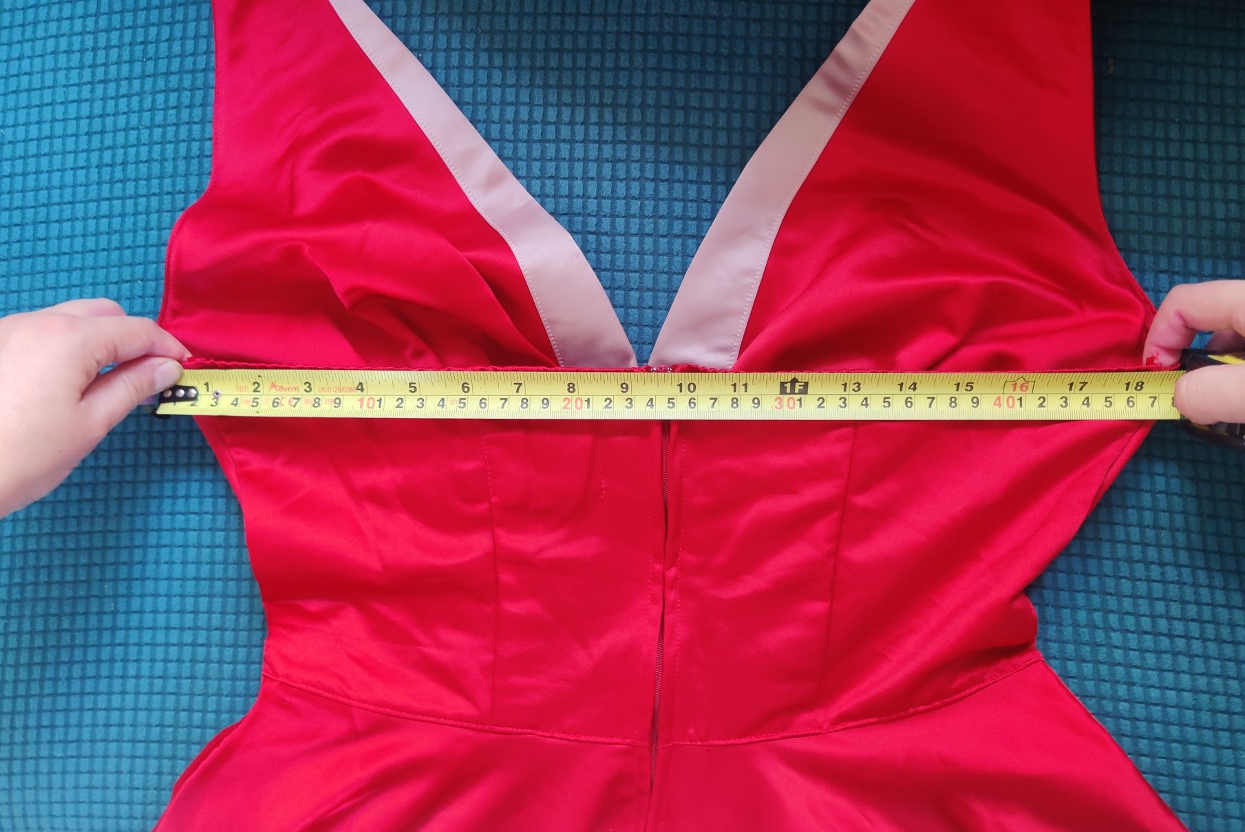 Sukienka Retro Rockabilly Satynowa Miss Fortune Lindy Bop